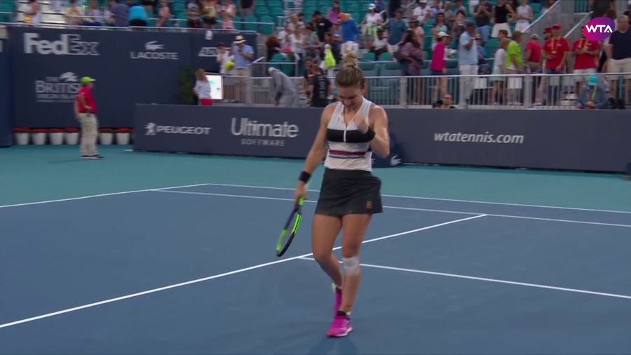 VIDEO | HALEP, ÎN SFERTURI LA MIAMI. ROMÂNCA A ÎNVINS-O FĂRĂ PROBLEME PE VENUS WILLIAMS