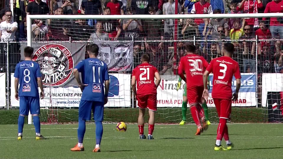 VIDEO | SNAGOVUL NU MAI E LIDER ÎN LIGA A 2-A. LECŢIE DE FOTBAL LA ARAD DIN PARTEA LUI UTA