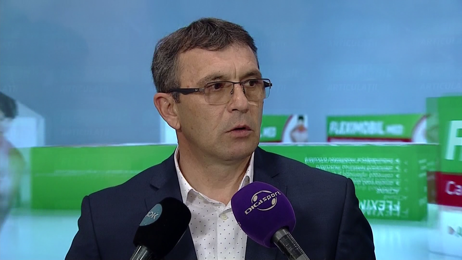 VIDEO | NEAGOE, DESPRE O VENIRE LA CRAIOVA: "NU ŞTIU DACĂ SE VA ÎNTÂMPLA. AU ANTRENOR BUN"