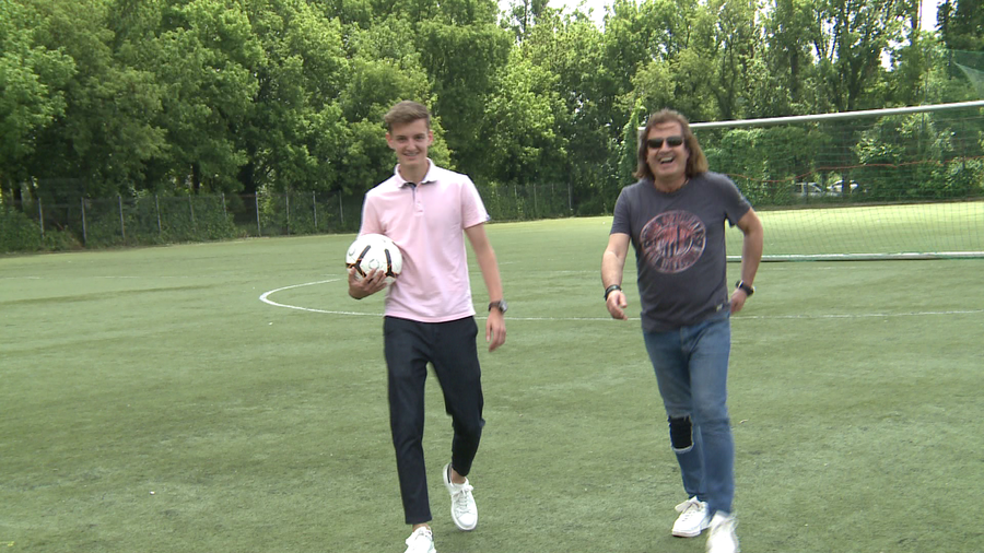 VIDEO | FANUL LUI MESSI DE LA CSA STEAUA. VREA SĂ AJUNGĂ ÎN SPANIA ŞI SĂ-ŞI ÎNFRUNTE IDOLUL