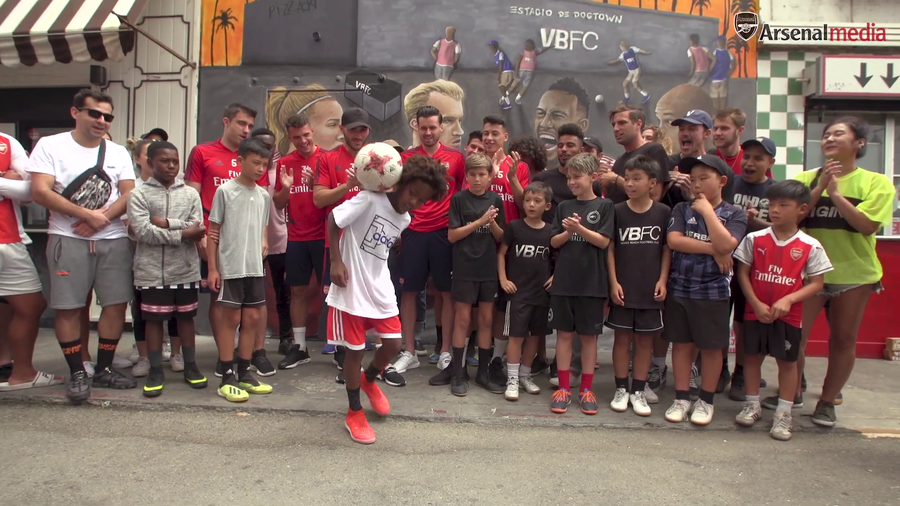 VIDEO | VEDETELE DE LA ARSENAL AU LUAT LECŢII DE LA NIŞTE PUŞTI
