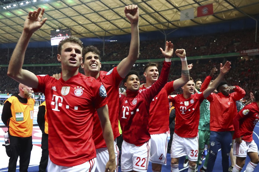 VIDEO | FOTBAL DE CALITATE GERMANĂ, LA LOOK SPORT ŞI LOOK PLUS. PRIMELE MECIURI DIN BUNDESLIGA