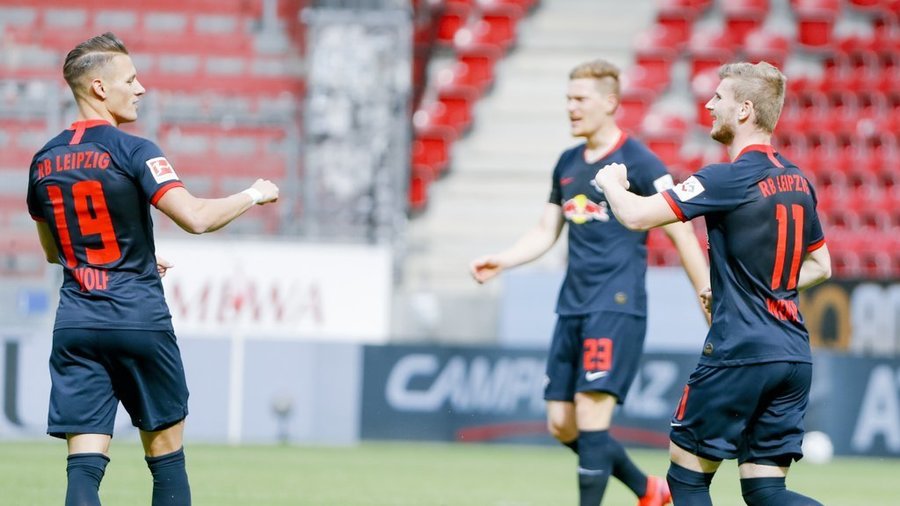 Leipzig a făcut instrucţie cu Mainz. Numai Werner a marcat de 3 ori 