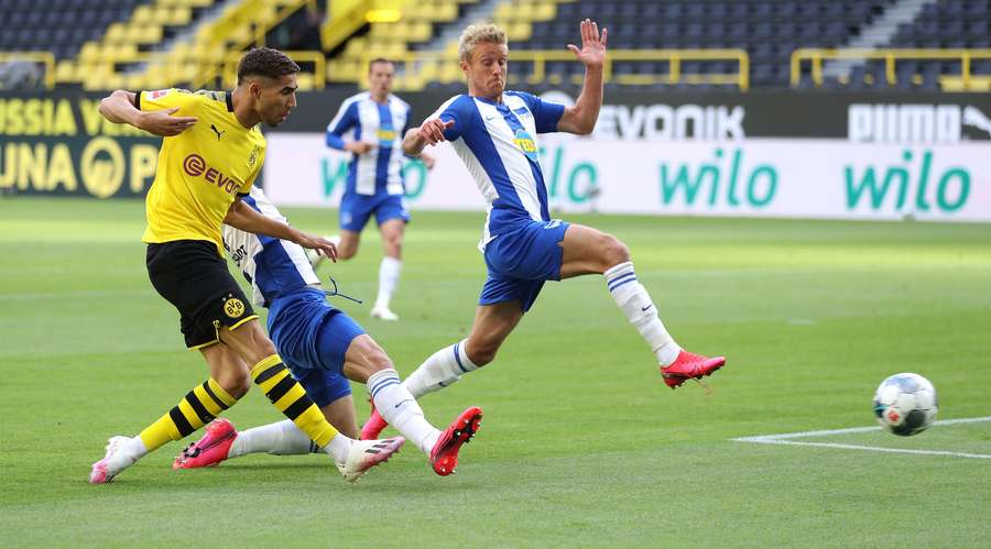 VIDEO | Victorie de control. Dortmund - Hertha 1-0. Gazdele continuă cursa de urmărire a liderului şi îşi consolidează locul secund