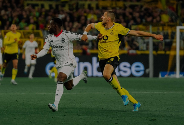 Graţie succesului cu Frankfurt, Borussia Dortmund şi-a securizat locul secund în Bundesliga