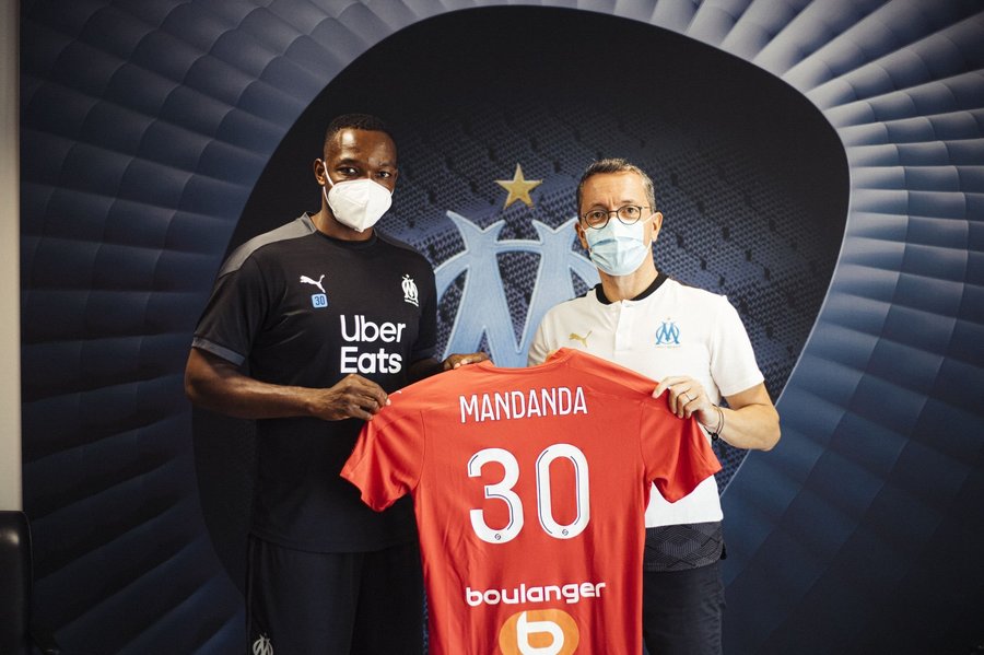 Pe urmele lui Buffon. Mandanda, la Marseille până la aproape 39 de ani