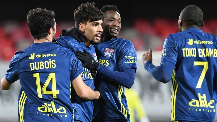 Lyon câştigă cu Brest şi revine pe primul loc în Ligue 1