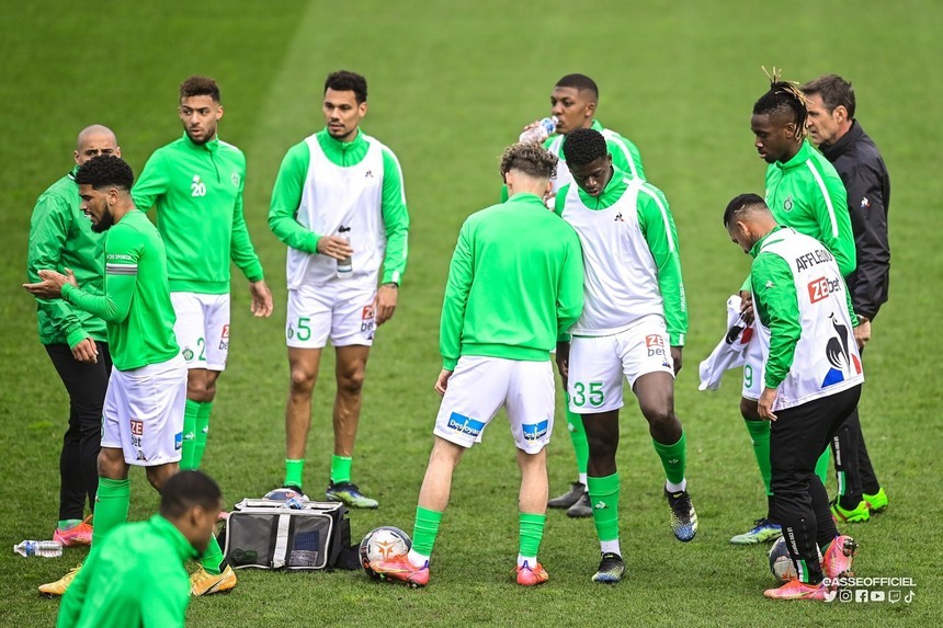 Prinţul moştenitor al Cambodgiei vrea să cumpere clubul Saint-Etienne şi a făcut o ofertă uriaşă