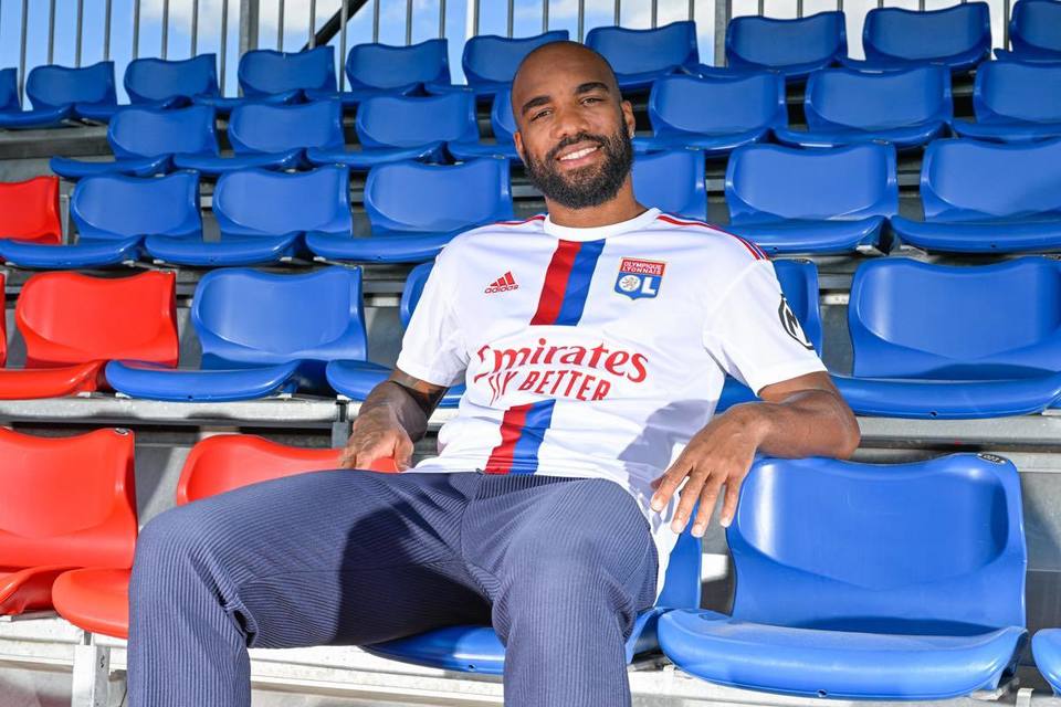 //i0.1616.ro/media/581/3142/38120/20734891/1/olympique-lyon.jpg