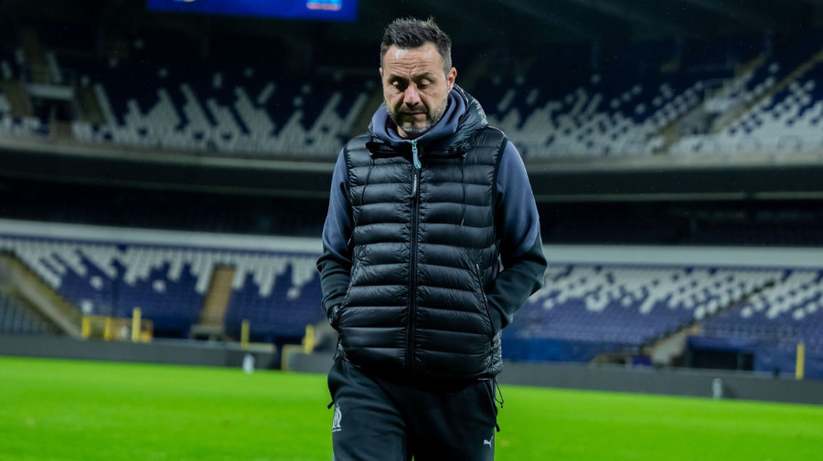Roberto De Zerbi nu mai este antrenorul echipei Olympique Marseille. Eşecul la scor cu PSG i-a fost fatal