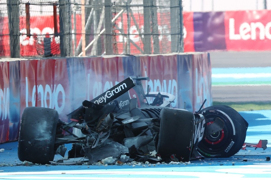 Kevin Magnussen, ieşire dură în decor în Marele Premiu al Mexicului