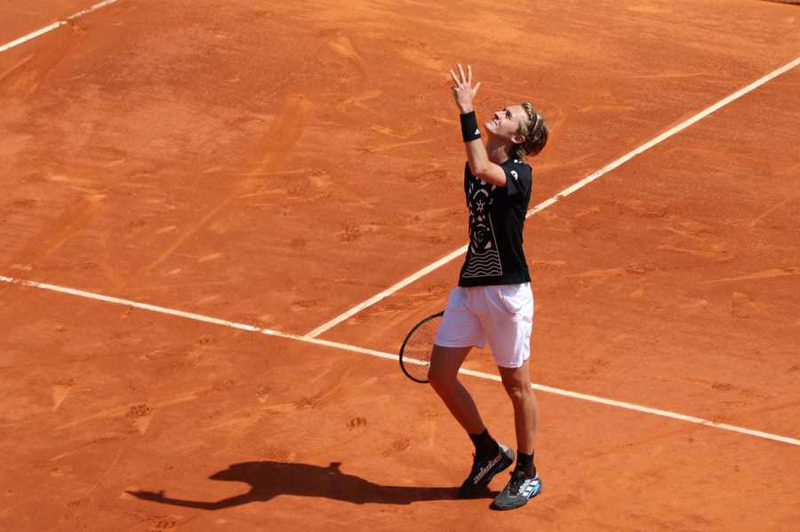 Sebastian Korda a câştigat duelul tinerei generaţii cu Carlos Alcaraz, în turul al doilea al turneului de la Monte-Carlo