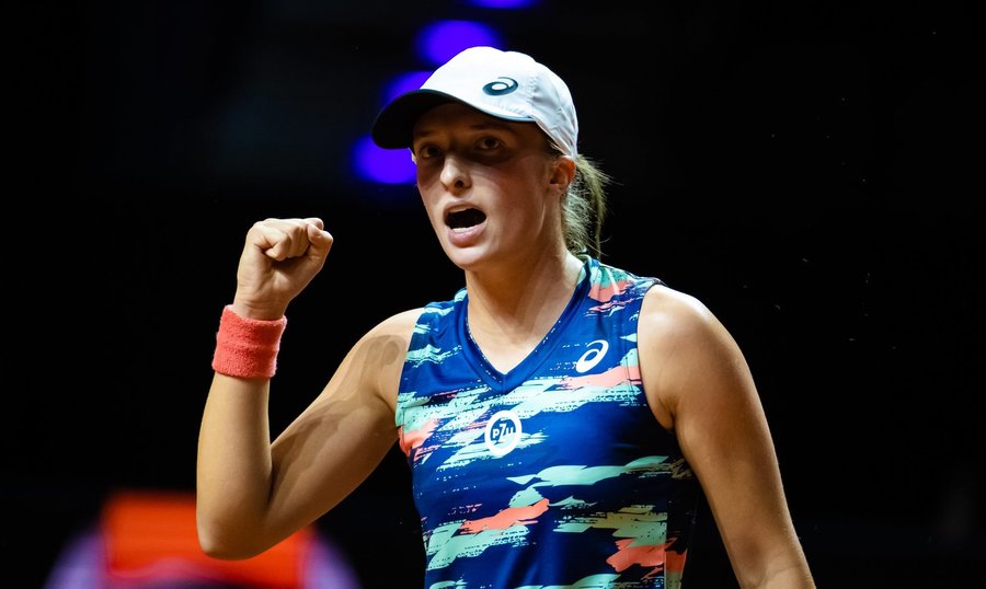 Îşi continuă recitalul în circuitul WTA. Iga Swiatek a câştigat turneul de la Stuttgart
