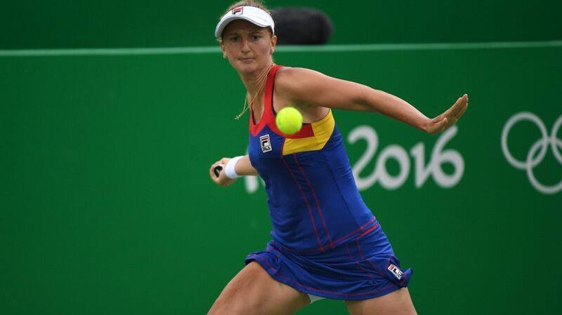 Irina Begu, OUT şi ea de la Wimbledon. A pierdut în trei seturi cu Jelena Ostapenko



