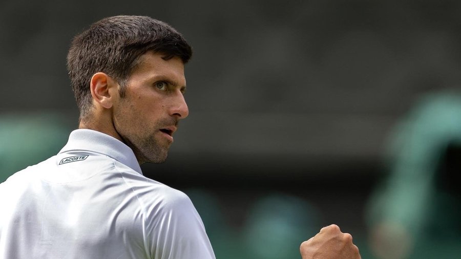 Novak Djokovic a inaugurat terenuri de tenis la "piramida bosniacă"