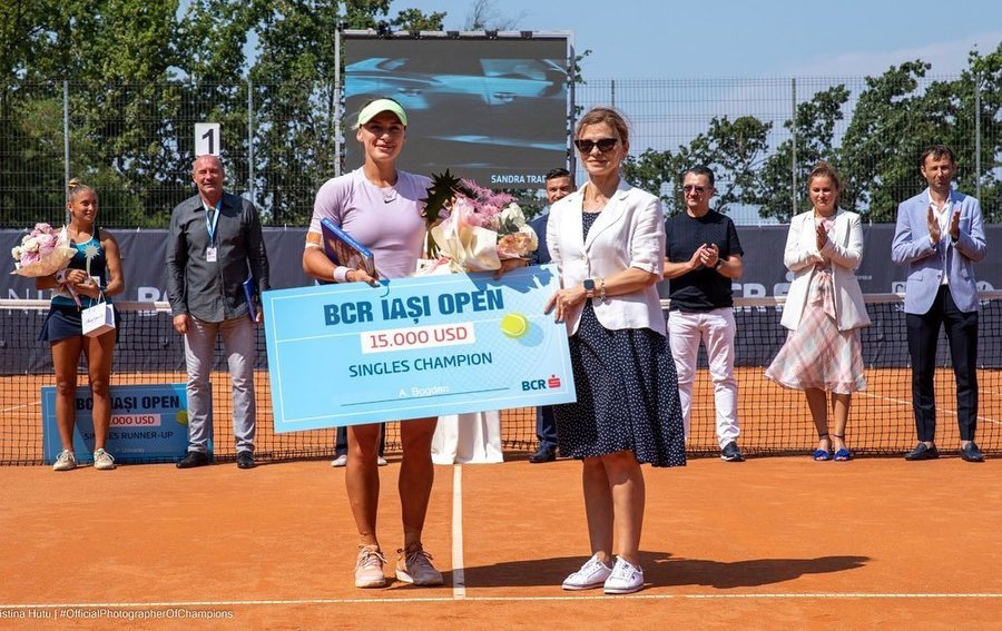 Ana Bogdan a câştigat BCR Iaşi Open, primul ei titlu WTA din carieră. Succes în trei seturi în finală 
