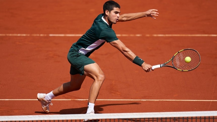 //i0.1616.ro/media/581/3142/38122/20850755/1/alcaraz-atp-tour-2.jpg