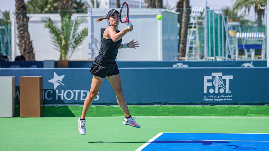 Gabriela Ruse şi Marta Kostyuk au acces în sferturile de finală ale Australian Open, la dublu feminin