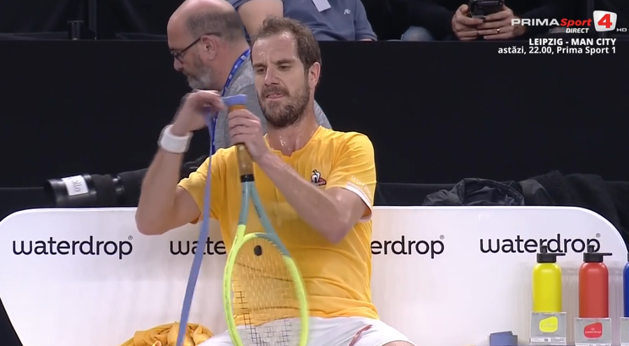 VIDEO | Richard Gasquet, demonstraţie de dexteritate. Overgrip în câteva secunde efectuat de veteranul francez