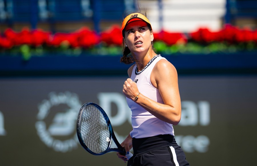 Sorana Cîrstea, în ”optimi” la Indian Wells. A învins o jucătoare cu 40 de locuri mai bine clasată!