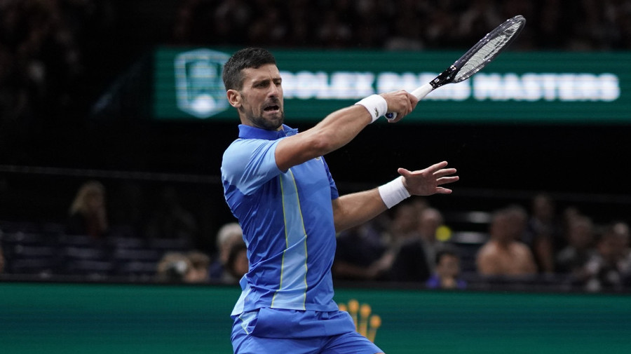 Novak Djokovic a revenit fabulos cu Andrei Rublev şi s-a calificat în finala Mastersului de la Paris