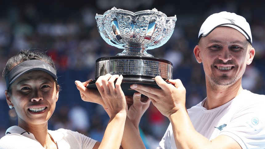 Hsieh şi Zielinski au câştigat Australian Open la dublu mixt
