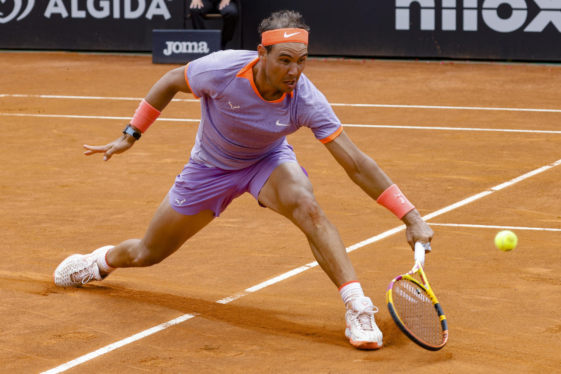 VIDEO | Rafael Nadal s-a calificat greu în turul secund de la Roma