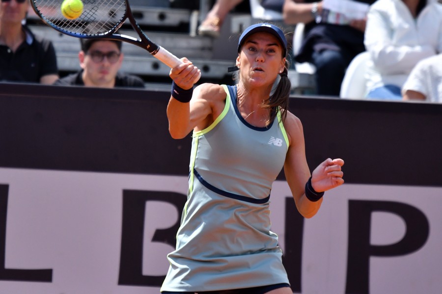 Sorana Cîrstea, eliminată de Madison Keys în optimi la Roma, după un meci întrerupt aproape 40 de minute