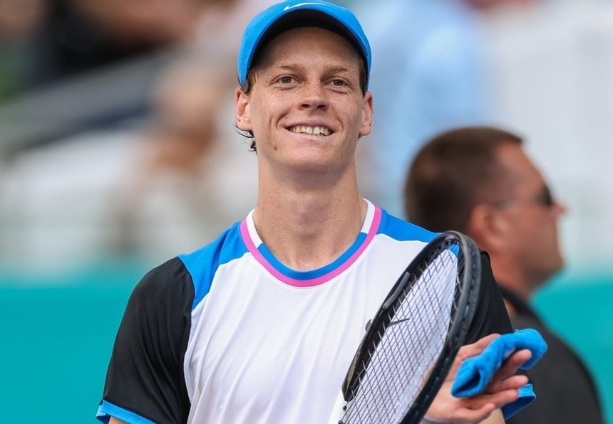 Italianul Jannik Sinner, locul 2 mondial, şi-a reluat antrenamentele cu o săptămână înainte de Roland Garros