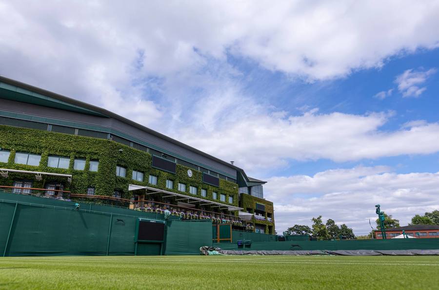 Eva Maria Ionescu nu a trecut de primul tur al Wimbledonului la dublu junioare