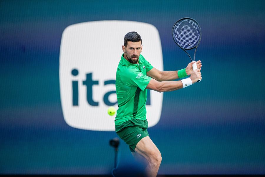 VIDEO | Novak Djokovic s-a calificat fără set pierdut în finala de la Miami Open