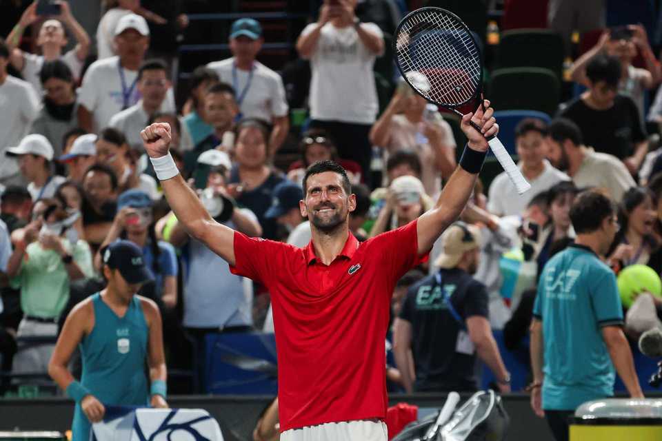 //i0.1616.ro/media/581/3142/38122/22193217/1/novak-djokovic-shanghai.jpg