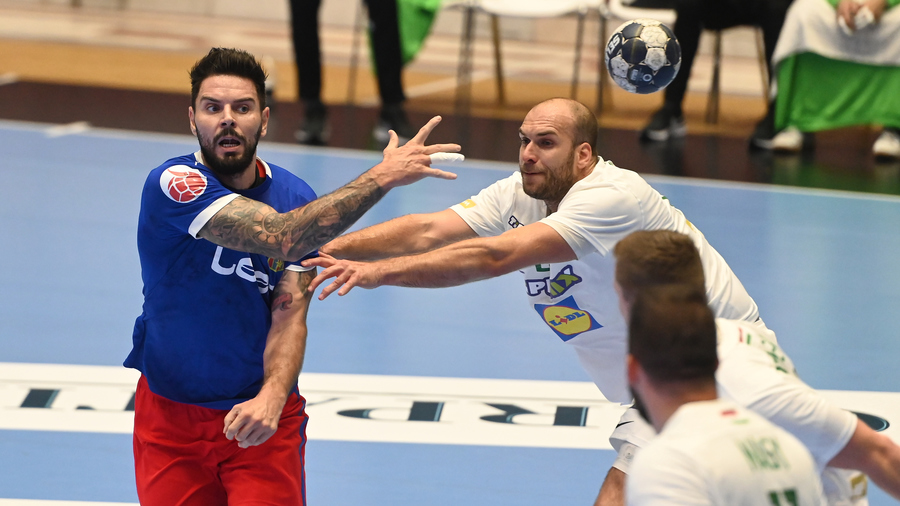 Steaua Bucureşti, victorie cu FTC Budapesta, în turul II al European League la handbal masculin