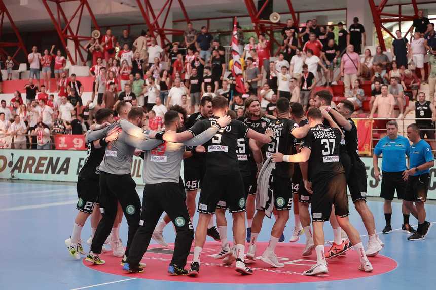 VIDEO ǀ Dinamo Bucureşti, victorie cu Chambery şi calificare în grupele principale ale European League 