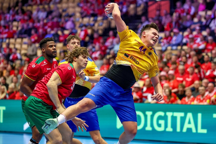 George Buricea, declaraţii după înfrângerea României cu Portugalia la Campionatul European de handbal: „Trebuie să eliminăm erorile”