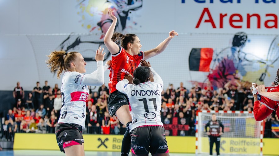 VIDEO | Brest - Gloria Bistriţa 36-30. Franţuzoaicele au fost ”o nucă prea tare”