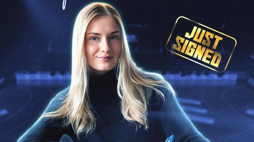 Suedeza Matilda Sofia Forsberg a semnat cu CSM Bucureşti
