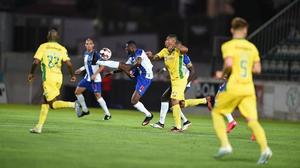 VIDEO Pacos de Ferreira - Porto 0-1. „Dragonii” profită de eşecul neaşteptat suferit de Benfica la Funchal şi se desprind în clasament