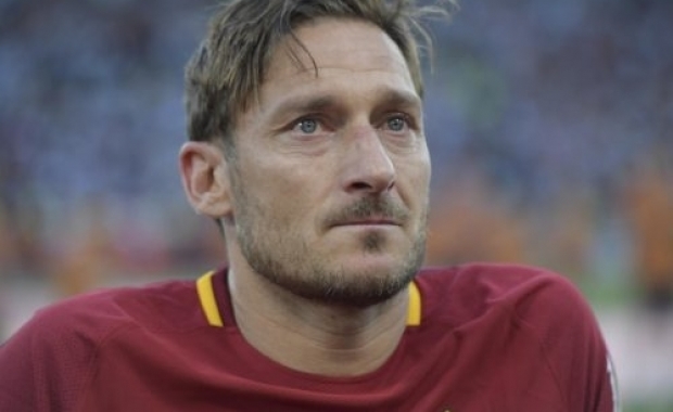 //i0.1616.ro/media/581/3142/38127/19572964/1/totti.jpg