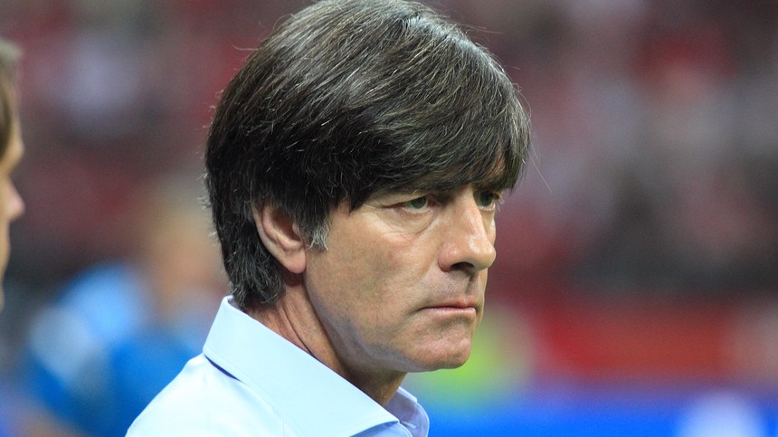 //i0.1616.ro/media/581/3142/38127/19622703/1/joachim-low-shutter.jpg
