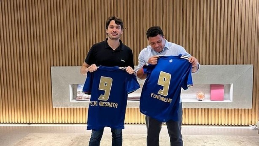 //i0.1616.ro/media/581/3142/38127/20513616/1/ronaldo.jpg