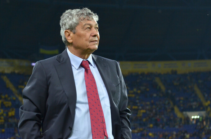 ”Am retrăit momentele aşa cum le trăiam atunci când mă aflam eu pe bancă”. Mircea Lucescu, emoţionat de performanţa fiului său