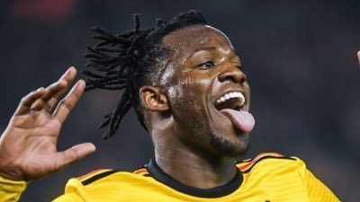 Aflat aproape de un transfer la Galatasaray, atacantul Michy Batshuayi ar fi primit ameninţări cu moartea de la fanii de la Fenerbahce