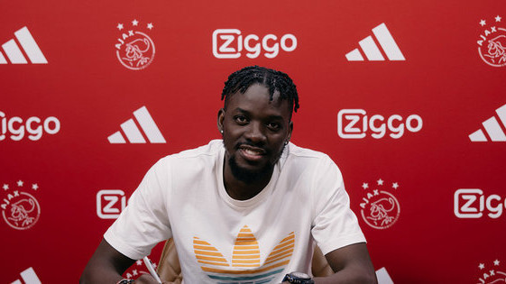 Atacantul Bertrand Traore revine la Ajax Amsterdam