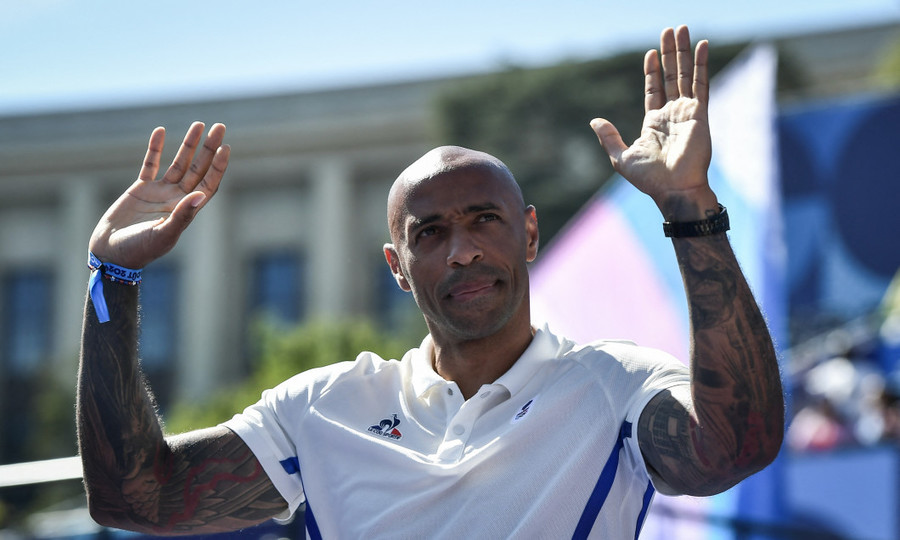 După doar un an în funcţie, Thierry Henry părăseşte naţionala de tineret a Franţei