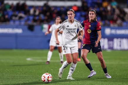 Barcelona a aplicat o corecţie dură marii rivale Real Madrid, la fotbal feminin