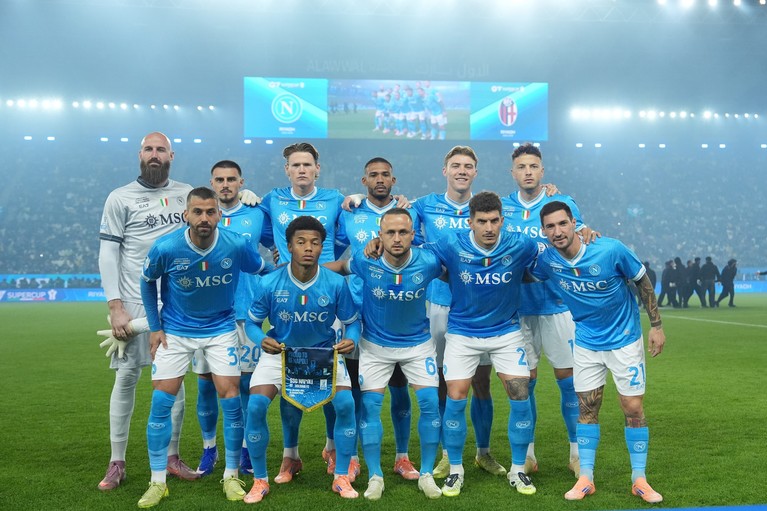 Supercupa Italiei: Napoli a câştigat ultimul trofeu al anului, după 2-0 cu Bologna