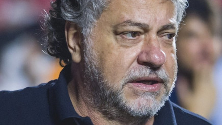 Julio Casares, preşedintele clubului Sao Paulo FC, a demisionat. El era acuzat de deturnare de fonduri