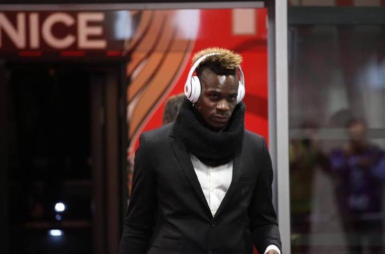 Balotelli spune că a fost ţinta insultelor rasiste la un meci din Emiratele Arabe Unite: "Ajunge!”