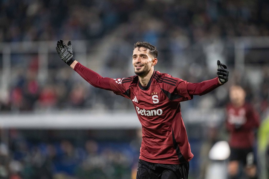 Albion Rrahmani, faţă în faţă cu transferul carierei! Fostul atacant de la Rapid este dorit de doi giganţi ai fotbalului european